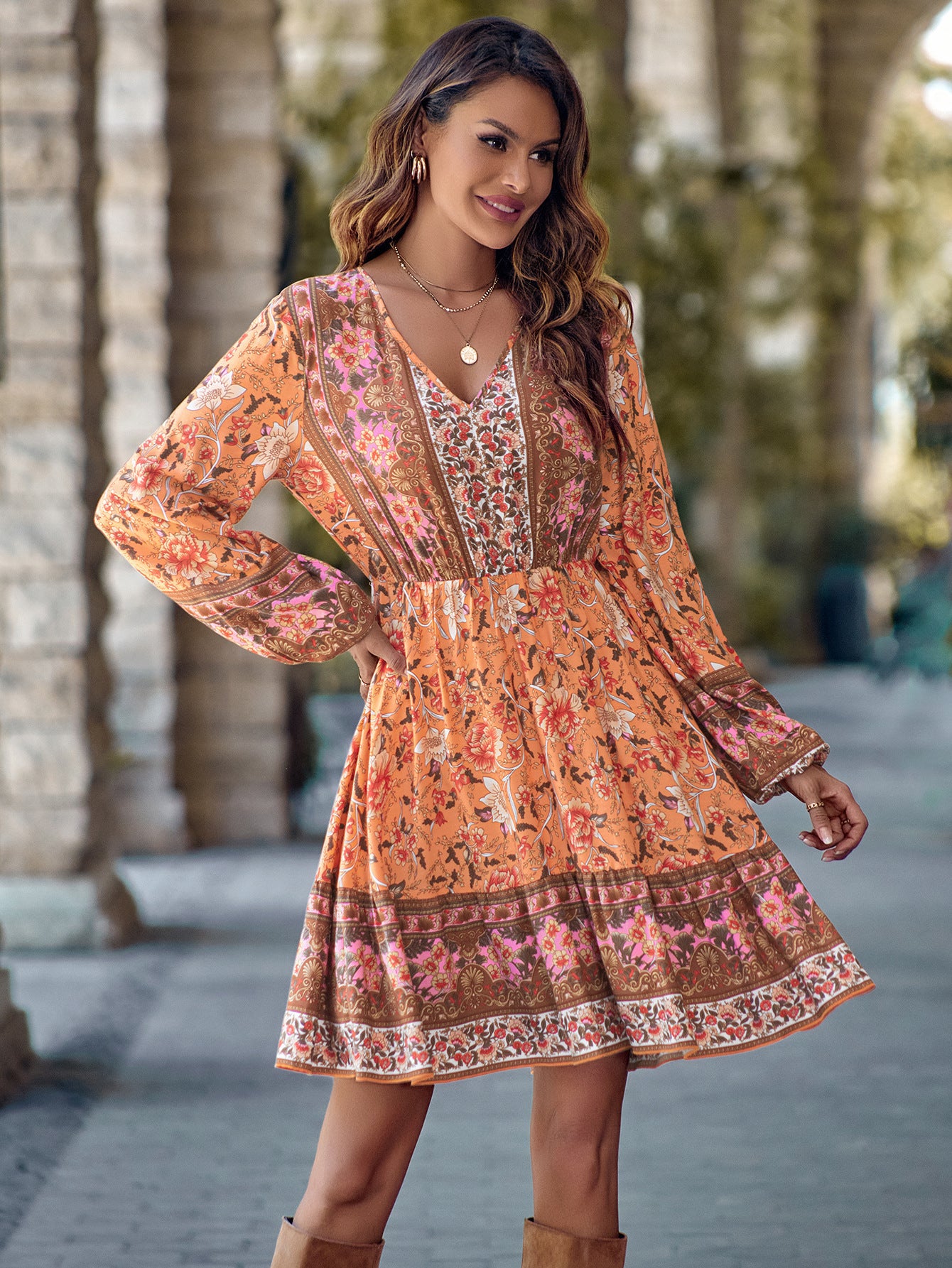 Robe Mi-Longue à Manches Longues et Taille Ajustée